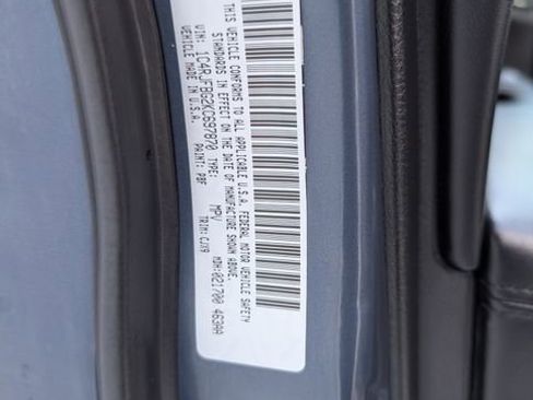 Used 2019 Jeep Grand Cherokee Limited image 39