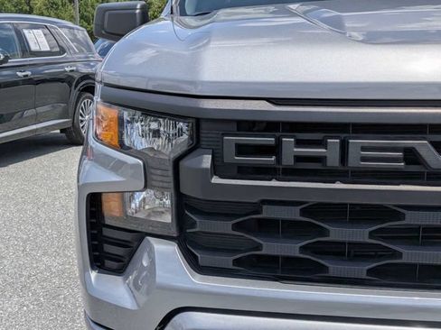 Used 2023 Chevrolet Silverado 1500 Custom AWD/4WD image 9