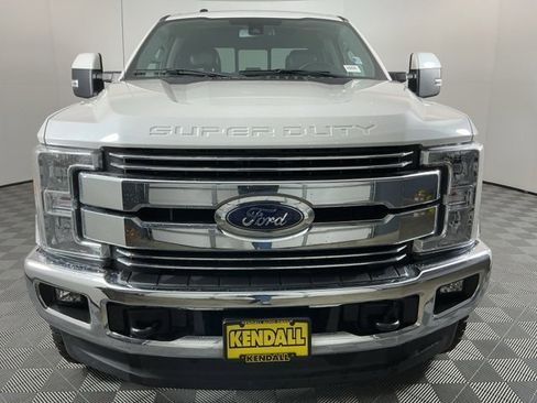Used 2017 Ford F250 Lariat w/ Lariat Ultimate Package image 2