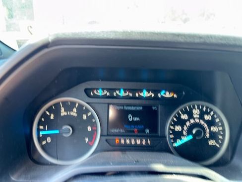 Used 2015 Ford F150 XLT w/ Equipment Group 301A Mid AWD/4WD image 18