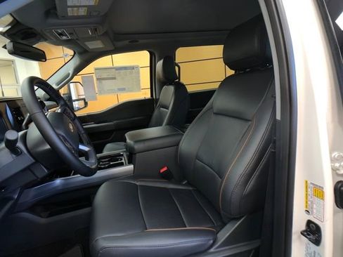 New 2026 Ford F250 Lariat w/ Lariat Ultimate Package image 10