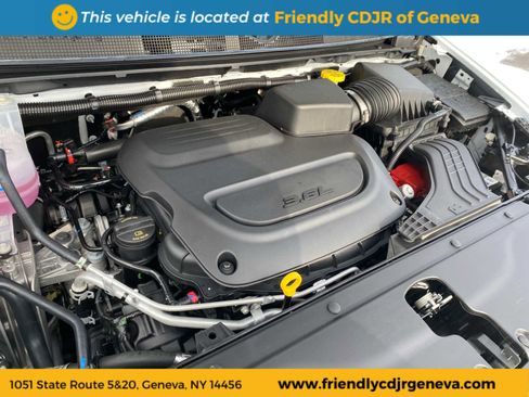 New 2026 Chrysler Pacifica Select image 23