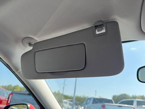 Used 2024 Chevrolet Trax LT w/ Driver Confidence Package image 25