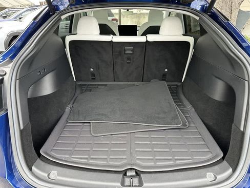 Used 2021 Tesla Model Y Long Range image 20