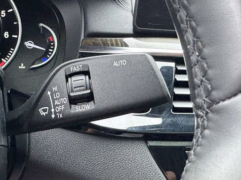 Used 2018 BMW 530i RWD image 27