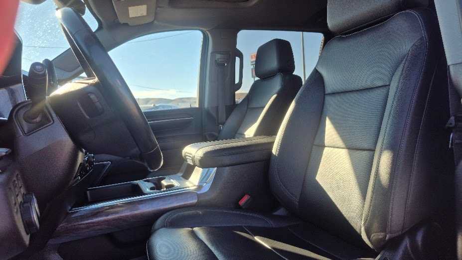 Used 2024 Chevrolet Silverado 2500 LTZ w/ LTZ Convenience Package AWD/4WD image 28