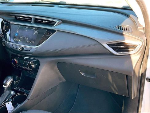 Used 2022 Buick Encore GX Preferred w/ Cold Weather Comfort Package image 12