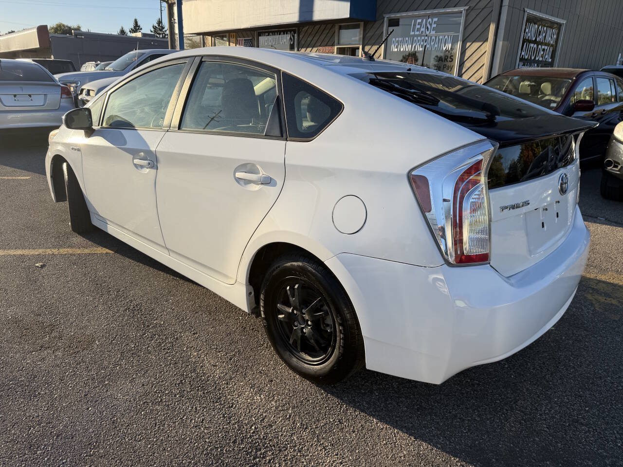 Used 2015 Toyota Prius Two FWD image 17