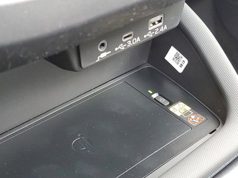 Used 2026 Subaru Forester Premium image 30