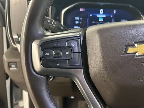 Used 2024 Chevrolet Silverado 3500 LT image 10