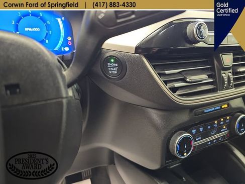 Certified 2022 Ford Escape SEL w/ Technology Package FWD image 28