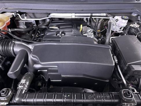 Used 2022 Chevrolet Colorado LT w/ Fleet Safety Package image 31