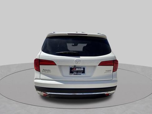 Used 2018 Honda Pilot Touring image 4