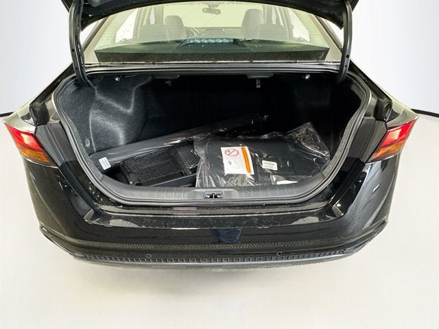 New 2026 Nissan Altima 2.5 SV FWD image 9
