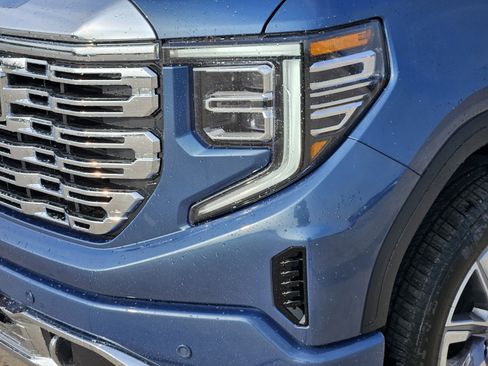 New 2026 GMC Sierra 1500 Denali w/ Denali Reserve Package AWD/4WD image 5