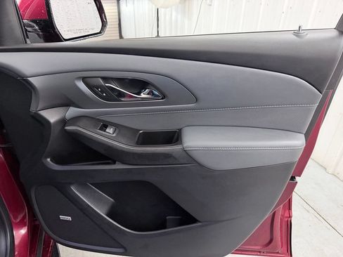 Used 2019 Chevrolet Traverse Premier w/ Driver Confidence II Package FWD image 43