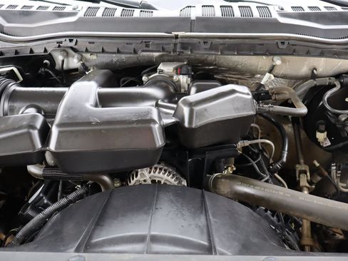Used 2018 Ford F250 XL w/ Power Equipment Group AWD/4WD image 38