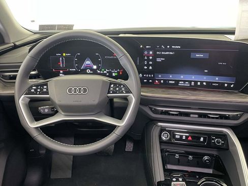 New 2025 Audi Q5 Premium Plus image 27