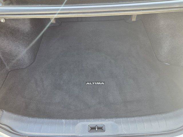 Used 2024 Nissan Altima 2.5 SV FWD image 15