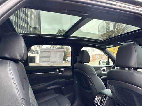 New 2026 Kia Sorento SX Prestige image 19