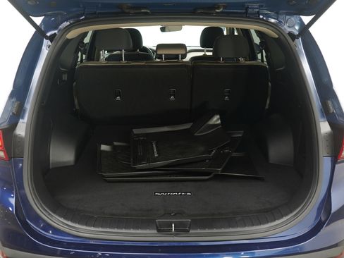 Used 2023 Hyundai Santa Fe SE image 9