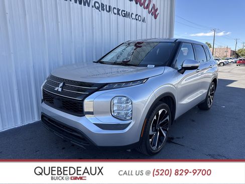 Used 2022 Mitsubishi Outlander ES image 5