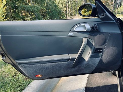 Used 2006 Porsche 911 Carrera 4 image 44