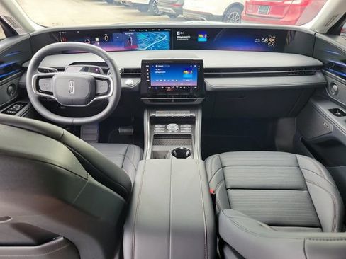 Certified 2026 Lincoln Nautilus Reserve w/ Jet Appearance Package AWD/4WD image 18