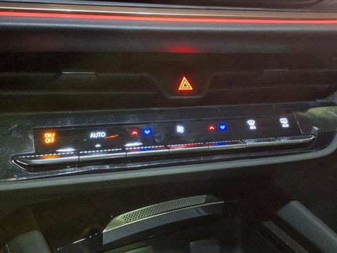 New 2026 Buick Envision Avenir image 8