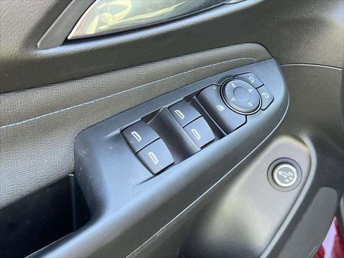 Used 2024 Buick Envista Sport Touring w/ Convenience I Package image 16