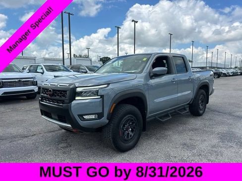 Used 2025 Nissan Frontier PRO-4X AWD/4WD image 7
