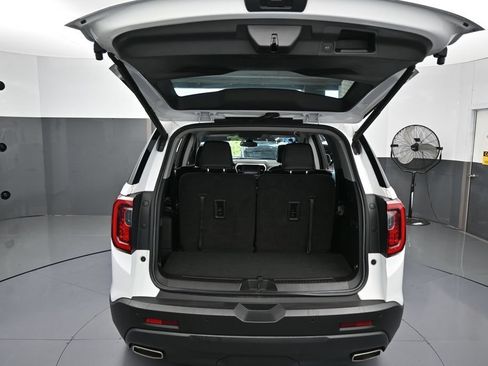 Used 2023 GMC Acadia SLE w/ Driver Convenience Package FWD image 38