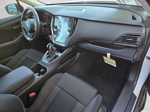 Used 2025 Subaru Outback Premium w/ Popular Package #1A image 14