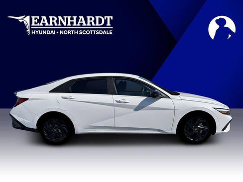 New 2026 Hyundai Elantra SEL w/ Cargo Package FWD image 9