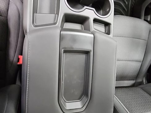 New 2025 GMC Sierra 3500 Pro image 18