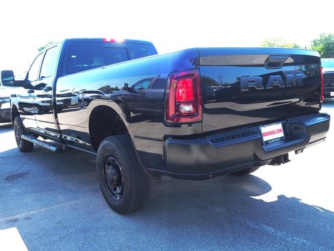 New 2026 RAM 2500 Tradesman AWD/4WD image 6