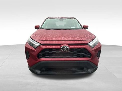 Used 2024 Toyota RAV4 XLE w/ Convenience Package image 8