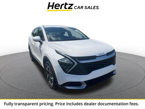 Used 2025 Kia Sportage LX FWD image 1