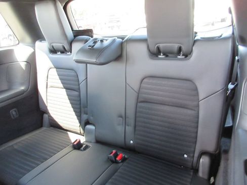 Used 2024 Nissan Pathfinder Rock Creek AWD/4WD image 21