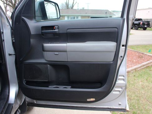 Used 2010 Toyota Tundra Tundra-Grade Double Cab 4.6L 4 image 30