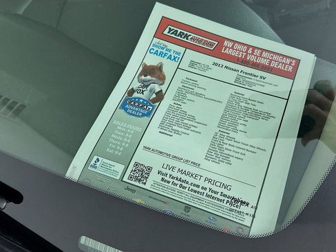 Used 2012 Nissan Frontier SV w/ Sport Appearance Pkg AWD/4WD image 13