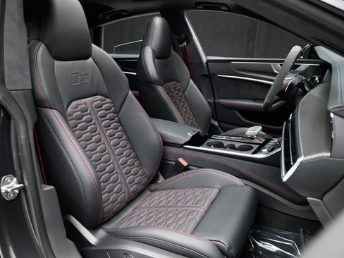 Used 2023 Audi RS 7 Sportback image 10