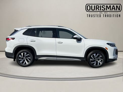 New 2025 Volkswagen Tiguan S image 3