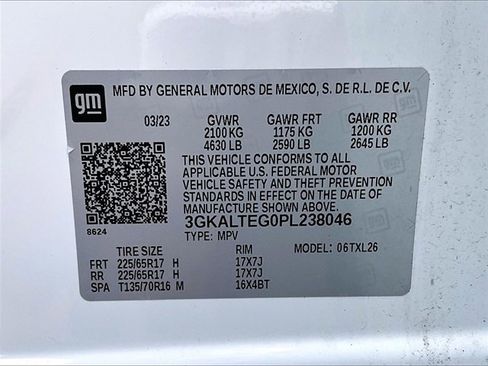 Used 2023 GMC Terrain SLE w/ Driver Convenience Package image 34