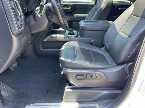 Used 2022 Chevrolet Silverado 2500 LTZ w/ LTZ Convenience Package AWD/4WD image 7