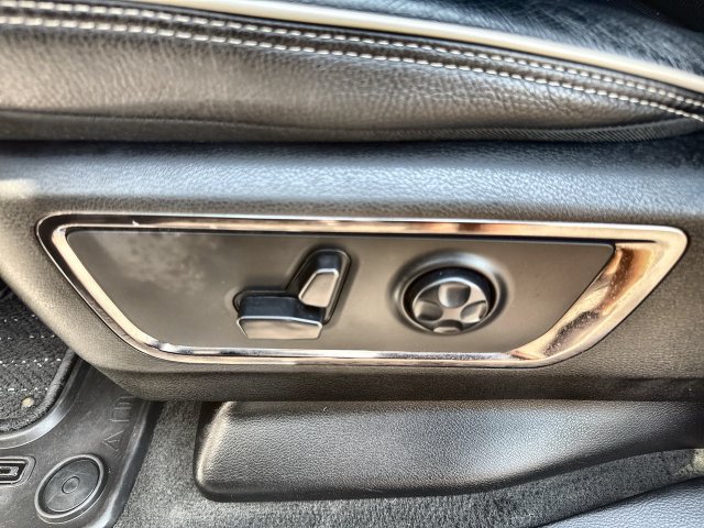 Used 2024 RAM 1500 Limited AWD/4WD image 12