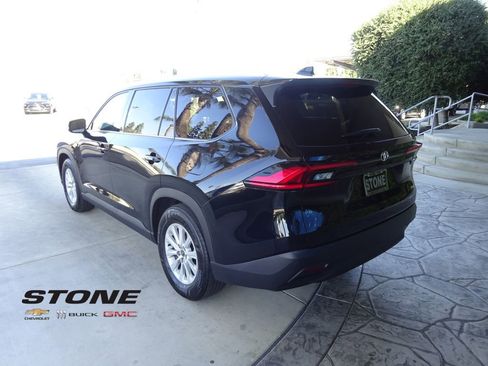 Used 2024 Toyota Grand Highlander FWD image 6