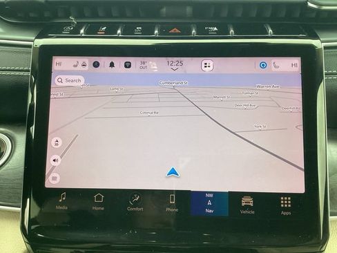 Used 2022 Jeep Grand Cherokee L Limited image 18