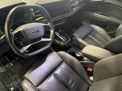 Used 2023 Audi Q4 e-tron Premium Plus w/ Premium Plus AWD/4WD image 9