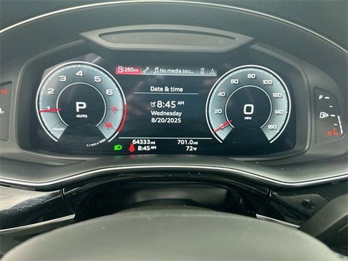 Used 2023 Audi Q7 2.0T Premium w/ Convenience Package image 3